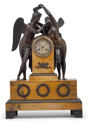 An Empire Period commode clock "Cupid and Psyche" - Arte e antiquariato