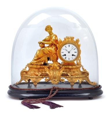 A Historism Period bronze mantle clock from France - Arte e antiquariato