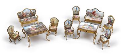 A collection of miniature furniture, - Arte e antiquariato