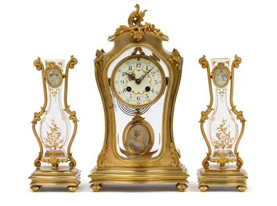 A fin de siècle bronze mantelpiece set - Clocks, Asian Art, Metalwork, Faience, Folk Art, Sculpture