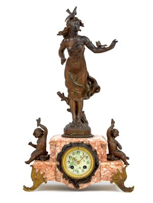 A fin de siècle mantlepiece clock - Clocks, Asian Art, Metalwork, Faience, Folk Art, Sculpture