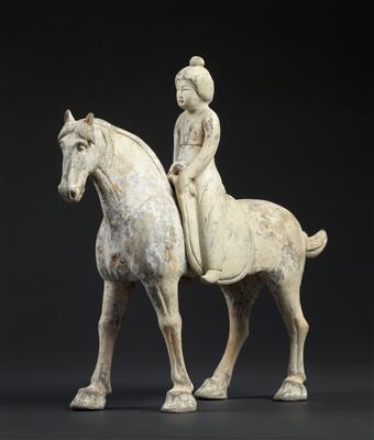 Terrakotta Pferd mit Reiterin, China, Tang Dynastie - Uhren, Metallarbeiten, Asiatika, Fayencen, Skulpturen, Volkskunst