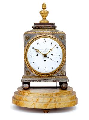 A neoclassical commode clock - Orologi, arte asiatica, vintage, metalli lavorati, fayence, arte popolare, sculture