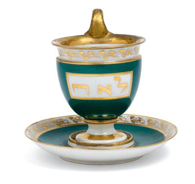 A Viennese cup with saucer, - Clocks, Asian Art, Vintage, Metalwork, Faience, Folk Art, Sculpture
