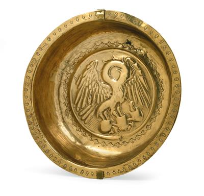 A brass bowl (Beckenschlägerschüssel), - Umění a starožitnosti