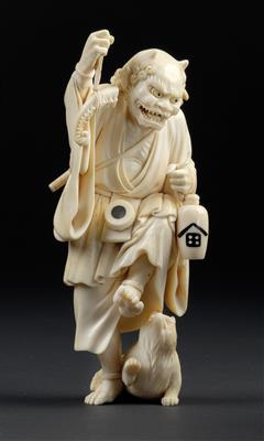 An ivory okimono of Raiden with tenuki, Japan, Meiji Period, red seal mark - Umění a starožitnosti