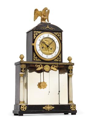 An Empire commode clock with automaton - Antiques