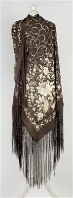 A shawl, - Antiquariato