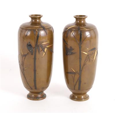 A pair of vases, Japan, Meiji Period - Antiques
