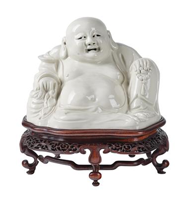 A Blanc de Chine Figure of Budai, China, Qing Dynasty, - Starožitnosti - Část 1