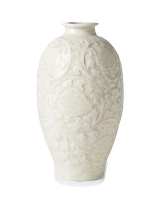 A Vase with Peonies Decor, China, Qing Dynasty, - Works of Art - Part 1