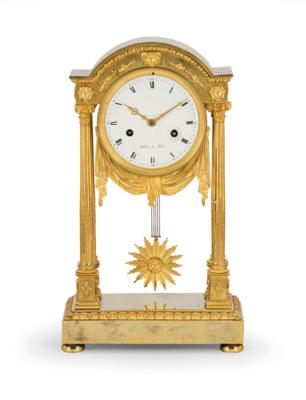 A Charles X Bronze Portico Clock - "Millot à Paris", - Starožitnosti a nábytek