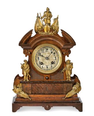 A WWI “Hunting” Table Clock from Germany, - Anitiquariato e mobili
