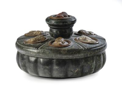 A Grand Tour Serpentine Inkstand, - Starožitnosti a nábytek