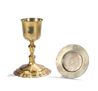 A Chalice with Paten, - Anitiquariato e mobili