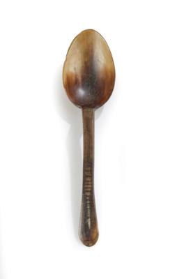 A Horn Spoon from Sterzing, - Starožitnosti a nábytek