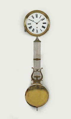 Französische 'Regulateur Comtoise' Wandpendeluhr, - Clocks