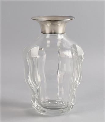 Vase mit Silbermontierung, - Silver
