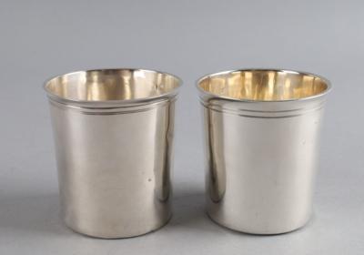 2 französische Silber Becher, - Silber