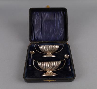 Paar Birminghamer viktorianische Gewürzschälchen, - Silber