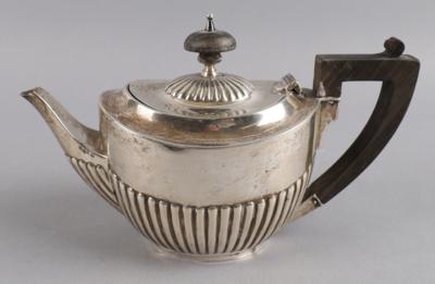 William Hutton  &  Sons - Londoner Teekanne, - Silver
