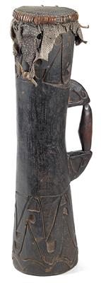 New Guinea, Asmat: A ‘Kundu’ hourglass drum, still carved with stone tools. - Tribal Art