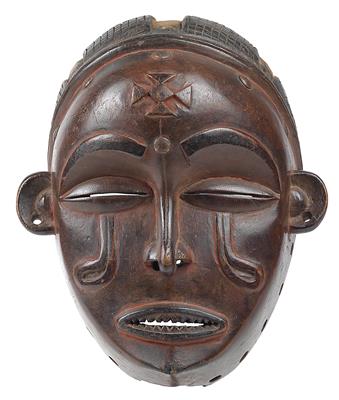 Tschokwe, Angola, Kongo, Sambia: Eine 'Mwana-pwo-Maske', das 'schöne Mädchen'. - Stammeskunst/Tribal-Art