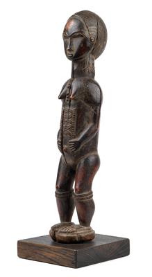 Baule, Ivory Coast: A finely manufactured female figure of a ‘spirit spouse’, called ‘blolo bla’. - Tribal Art