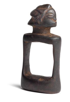 Luba-Shankadi, Dem. Rep. of Congo: A ‘katatora’ divination tool. - Tribal Art