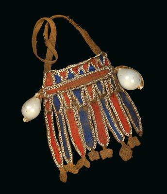 New Guinea, Highlands: ‘siripiya’ pectoral ornament, also used as bride price. - Tribal Art