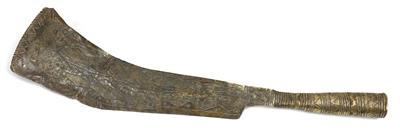 Yoruba, Nigeria: Ein Kult- und Tanz-Schwert aus Messing, reich verziert. - Stammeskunst/Tribal-Art; Afrika