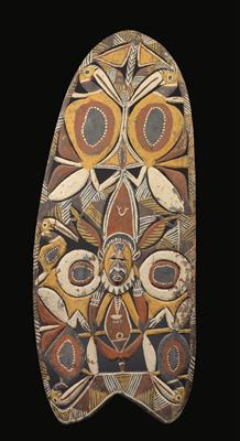 New Guinea, Maprik District, Tribe: Abelam: A relief painted with an ancestor figure and birds, painted on both sides. For decorating the interior of a mens’ dwelling. - Arte Tribale