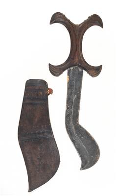 Sudan, Eritrea, Ethiopia: A curved dagger with sheath, used by the Bedja, Hadendoa and Beni Amer tribes. - Mimoevropské a domorodé umění