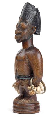 Yoruba, Nigeria: An ‘Ibeji’ twin figure of magnificent quality! From the workshop of the Igbuke dynasty of carvers in the town of Oyo. - Mimoevropské a domorodé umění