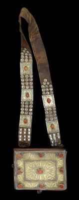 Afghanistan, Tekke Turkmens: An old Koran holder made of leather with silver-gilt plates; nicely decorated with silver rivets and 14 carnelian stones. - Tribal Art