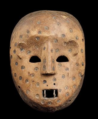 Bangabanga, Dem. Rep. of Congo: A very rare mask of the Bangabanga, from southeast Congo. - Mimoevropské a domorodé umění