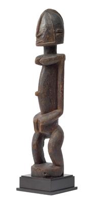 Dogon, Mali: Eine alte, weibliche Ahnen-Figur. - Stammeskunst / Tribal-Art