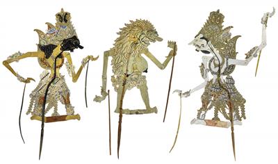 Mixed lot (3 items): Indonesia, Java: Three Javanese shadow puppets of ‘wayang kulit’ type. Cut out of leather and painted. - Tribal Art