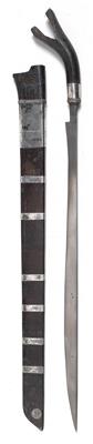 Indonesien, Sumatra: Ein typisches Schwert der Karo-Batak, mit einem Horn-Griff in charakteristischer Form. - Stammeskunst / Tribal-Art; Afrika