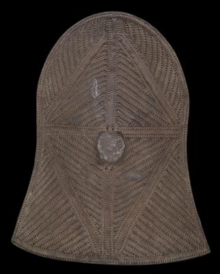 Cameroon, Kirdi, Fali or Mofu: an iron shield in a form typical of the tribes in the Mandara mountains in Northern Cameroon, with studded decoration. - Mimoevropské a domorodé umění