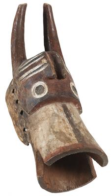 Mumuye, Nigeria: Eine Büffel-Maske für Tänze zu Ehren der Ahnen-Geister. - Stammeskunst / Tribal-Art; Afrika