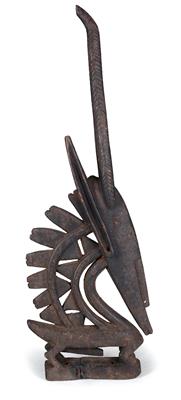 Bambara (or Bamana), Mali: an old ‘Chiwara dance crest’, in the form of a male antelope. Style: Ségou region. - Tribal Art