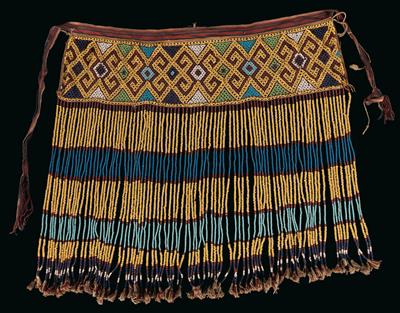 Indonesia, Island of Sulawesi (formerly Celebes), tribe: Toraja: a festival and dance apron for women, made of small, polychrome glass pearls. - Mimoevropské a domorodé umění