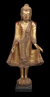 Burma (Myanmar): a standing Buddha figurine, gilded with gold leaf. Style: Mandalay. - Mimoevropské a domorodé umění