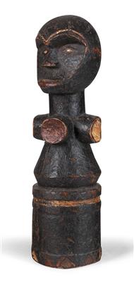 Eket, Nigeria: an old shrine figure for the ancestor cult of the Eket. Rare. - Mimoevropské a domorodé umění