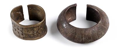 Mixed lot (2 items), Africa, Burkina Faso, tribes: Mossi, Bobo: 2 bangles. - Tribal Art