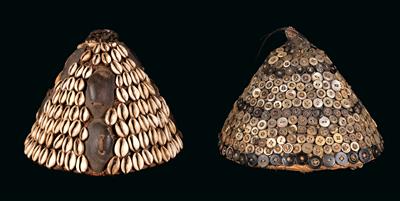 Mixed lot (2 pieces), Lega (also Warega or Rega), Dem. Rep. of Congo: two conical Lega hats, known as ‘mukuba’. - Mimoevropské a domorodé umění