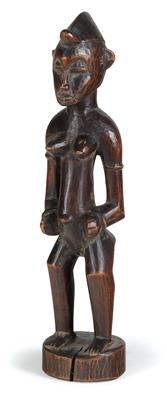 Senufo, Ivory Coast, Liberia: a small, standing female figure of the Senufo people, called ‘tugubele’. - Tribal Art