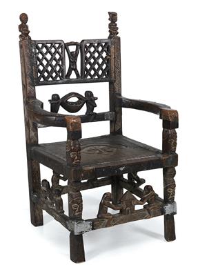 Chokwe, Angola, Democratic Republic of Congo, Zambia: an unusual pageant or chief’s chair. With rich relief and figural decoration, carved out from the same piece, as well as with metal ornamentation. - Tribal Art