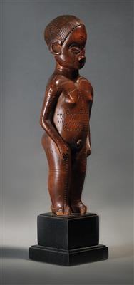 Refined Mangbetu figurine, Democratic Republic of Congo. - Source